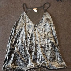 Velvet green/blue vee-tank